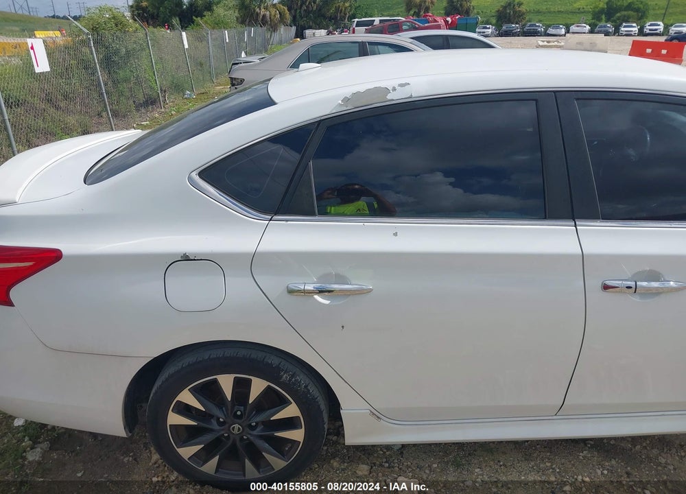 2016 NISSAN SENTRA SR VIN: 3N1AB7AP9GY221649