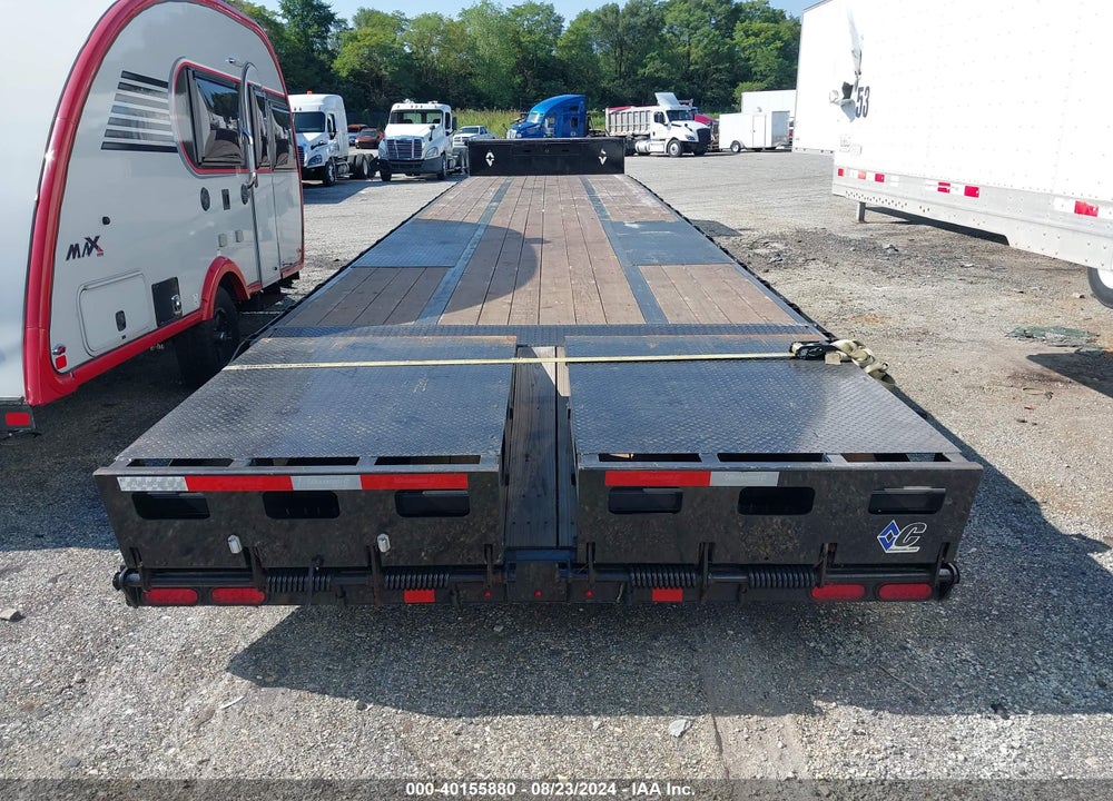 2023 TRAILER DIAMOND 40' DIAMOND C VIN: 46UFU4027P1275707
