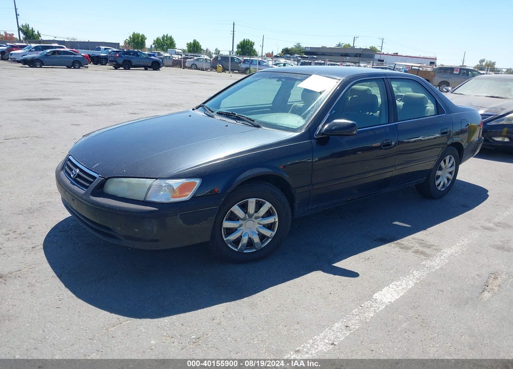 2001 TOYOTA CAMRY LE VIN: JT2BG22K210539230