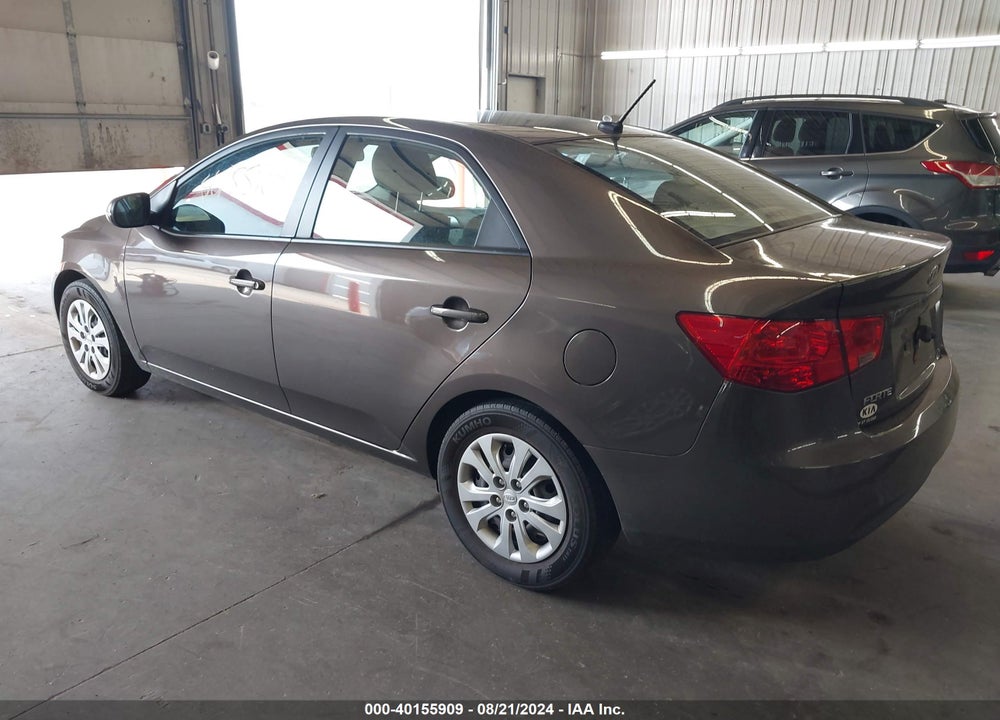 2013 KIA FORTE EX VIN: KNAFU4A26D5704134