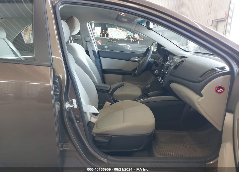 2013 KIA FORTE EX VIN: KNAFU4A26D5704134