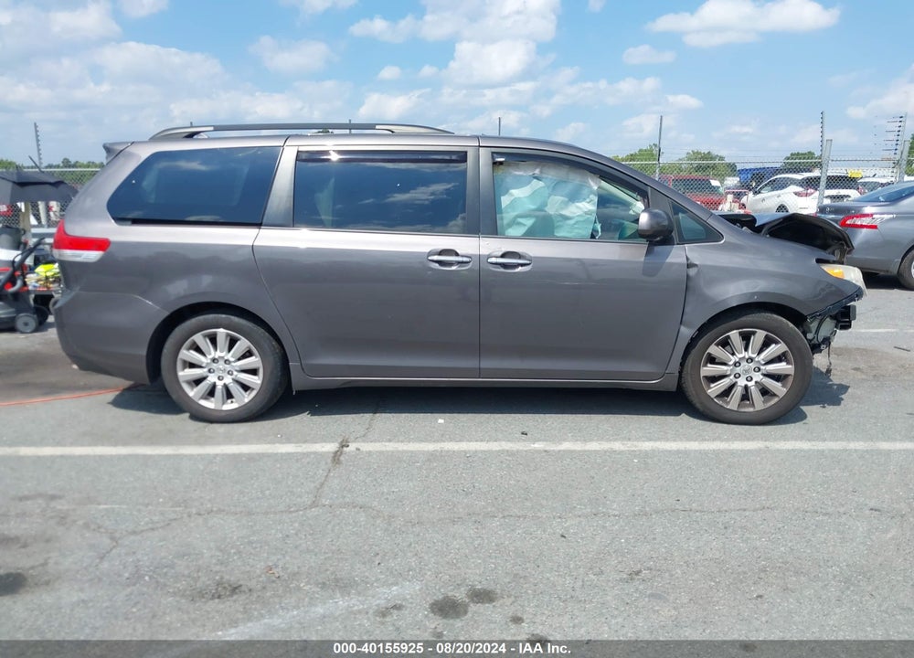 2012 TOYOTA SIENNA LIMITED V6 7 PASSENGER VIN: 5TDYK3DC4CS233920