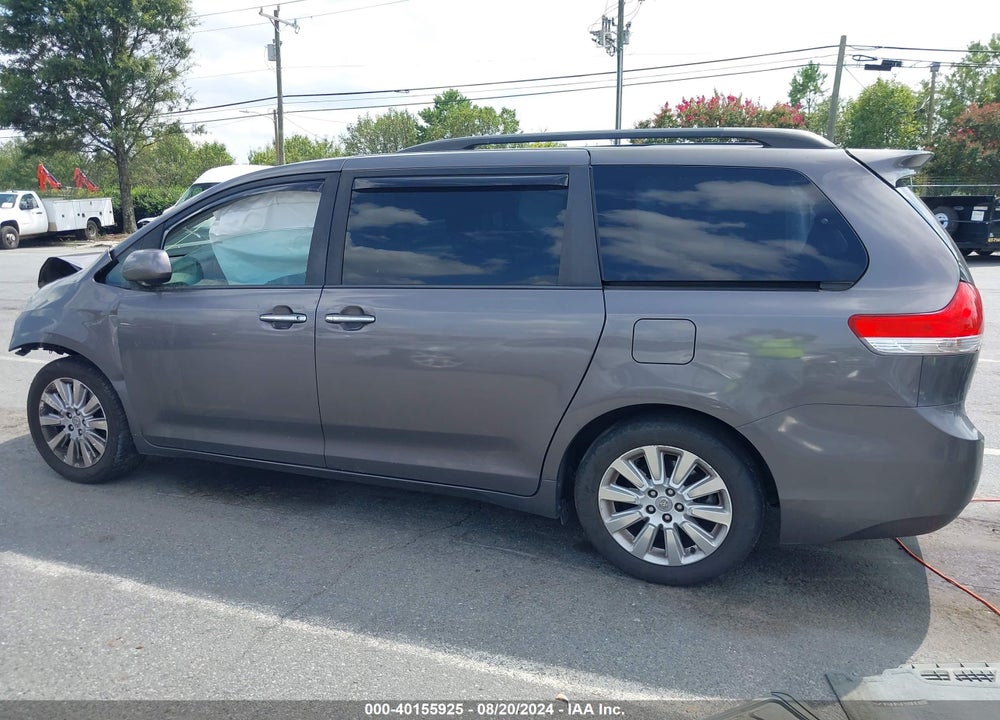 2012 TOYOTA SIENNA LIMITED V6 7 PASSENGER VIN: 5TDYK3DC4CS233920