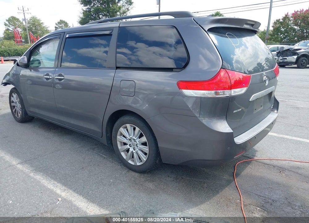 2012 TOYOTA SIENNA LIMITED V6 7 PASSENGER VIN: 5TDYK3DC4CS233920