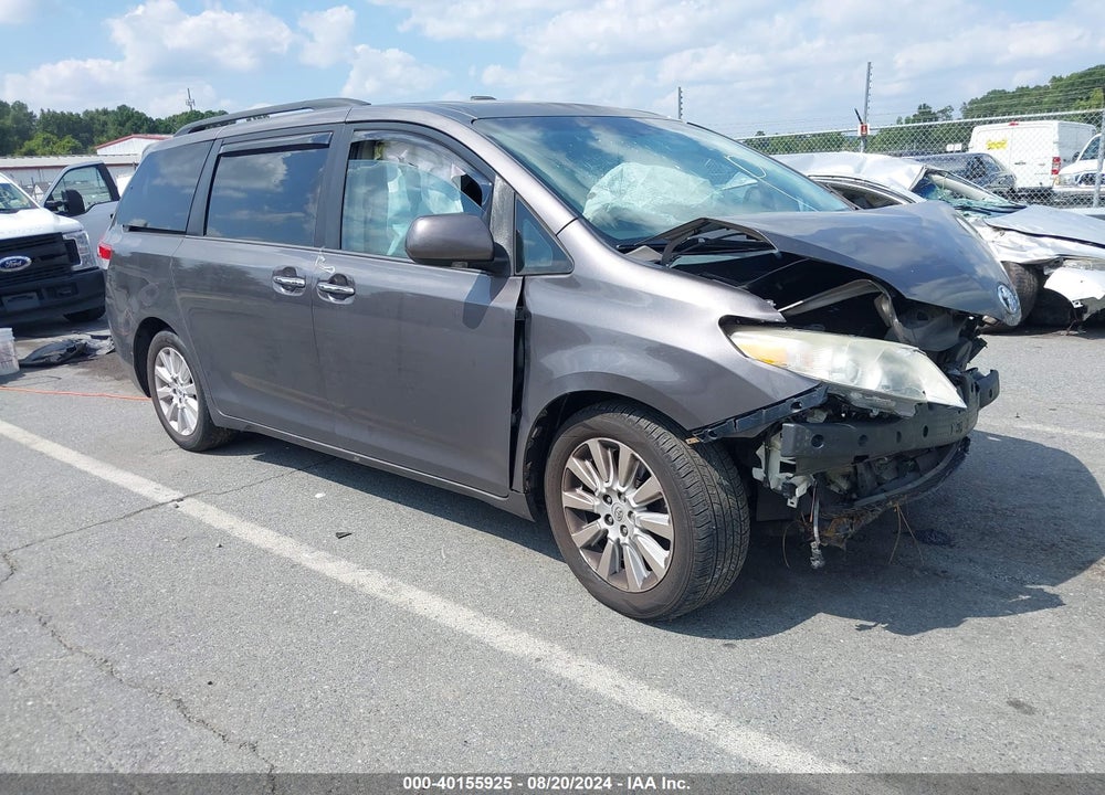 2012 TOYOTA SIENNA LIMITED V6 7 PASSENGER VIN: 5TDYK3DC4CS233920
