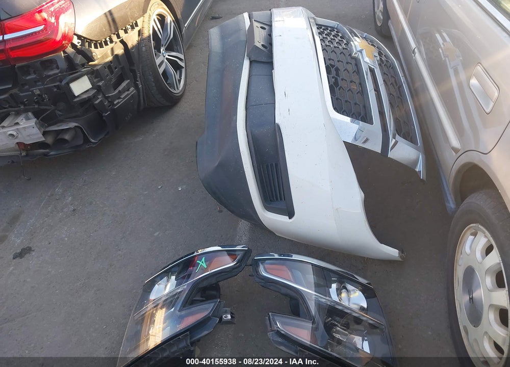 2015 CHEVROLET TAHOE LT VIN: 1GNSKBKC8FR201940