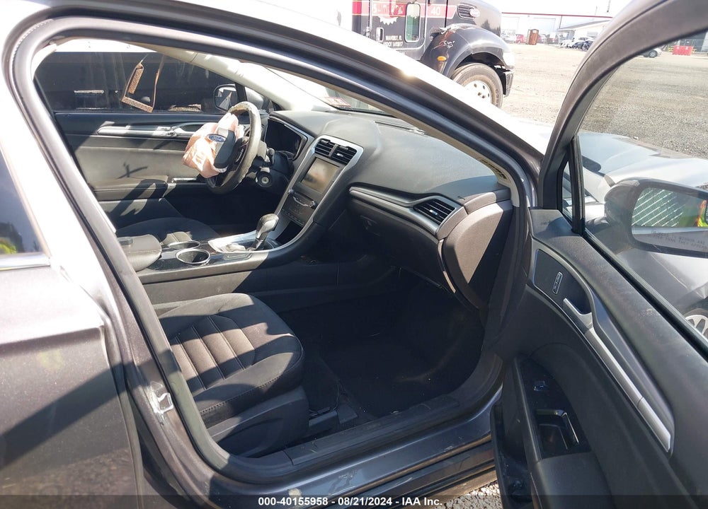 2013 FORD FUSION SE VIN: 3FA6P0H75DR197329