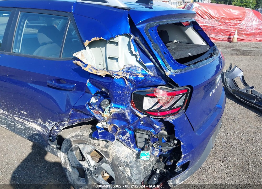 2021 HYUNDAI VENUE SEL VIN: KMHRC8A35MU083750