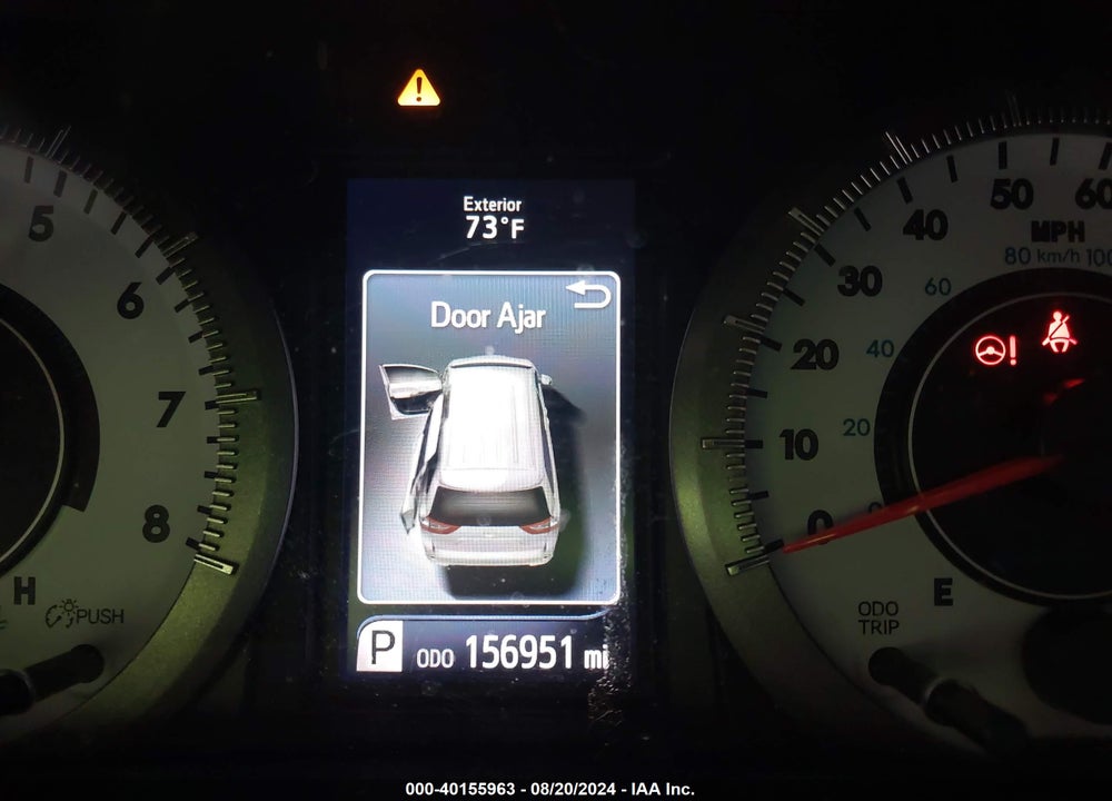 2015 TOYOTA SIENNA SE 8 PASSENGER VIN: 5TDXK3DC1FS591394