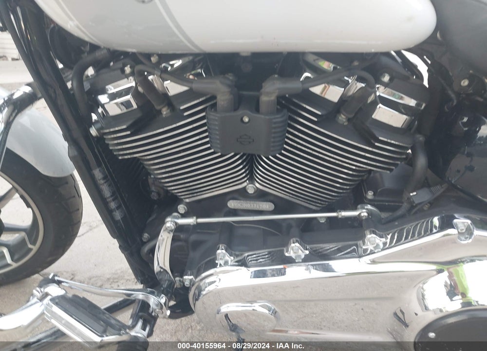 2021 HARLEY-DAVIDSON FLSB VIN: 1HD1YMJ15MB033158