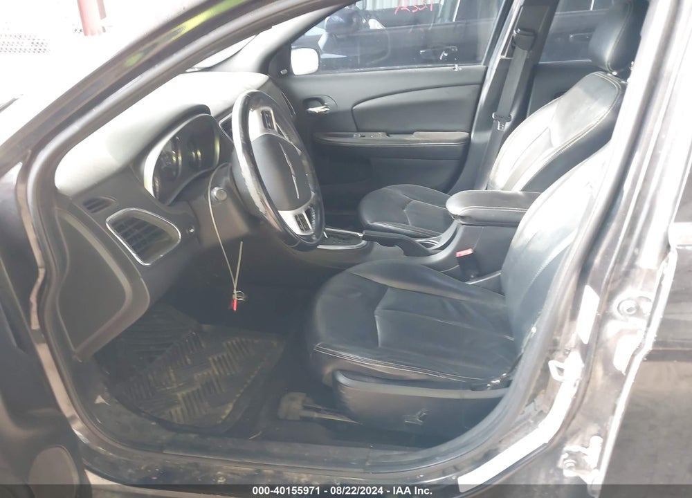 2011 CHRYSLER 200 LIMITED VIN: 1C3BC2FGXBN517607