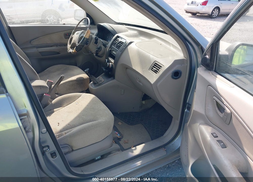 2005 HYUNDAI TUCSON GL VIN: KM8JM12BX5U071733