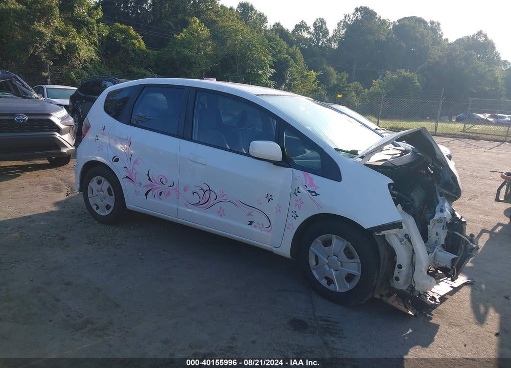 2012 HONDA FIT VIN: JHMGE8H34CS000717