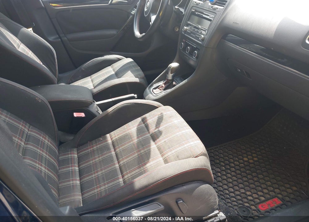 2011 VOLKSWAGEN GTI 4-DOOR VIN: WVWHV7AJ8BW270050