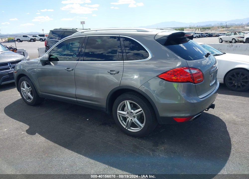 2014 PORSCHE CAYENNE HYBRID S VIN: WP1AE2A20ELA51150