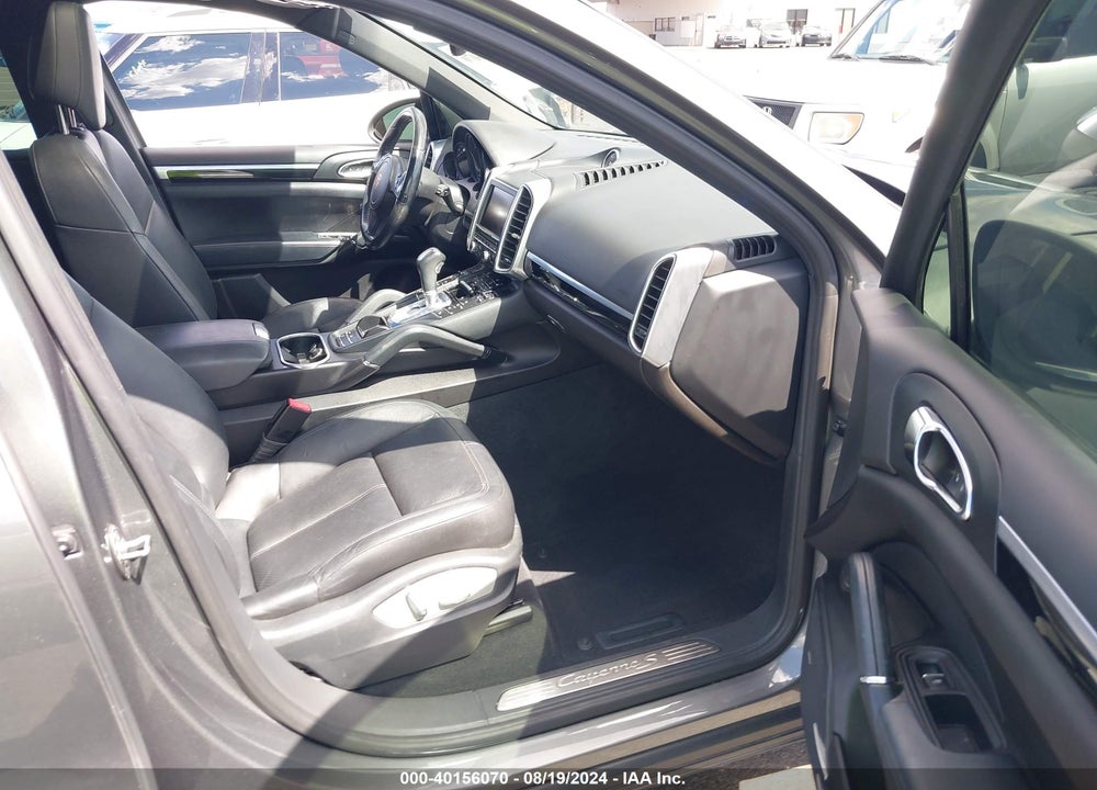 2014 PORSCHE CAYENNE HYBRID S VIN: WP1AE2A20ELA51150