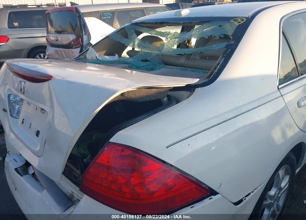 2007 HONDA ACCORD 3.0 EX VIN: 1HGCM66517A062536