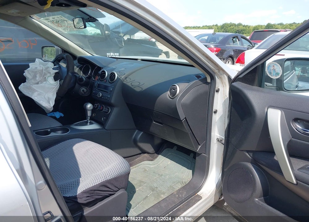 2010 NISSAN ROGUE S VIN: JN8AS5MV5AW612053