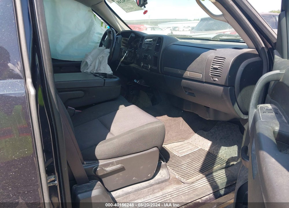 2013 CHEVROLET SILVERADO 1500 LT VIN: 1GCRKSE77DZ211328
