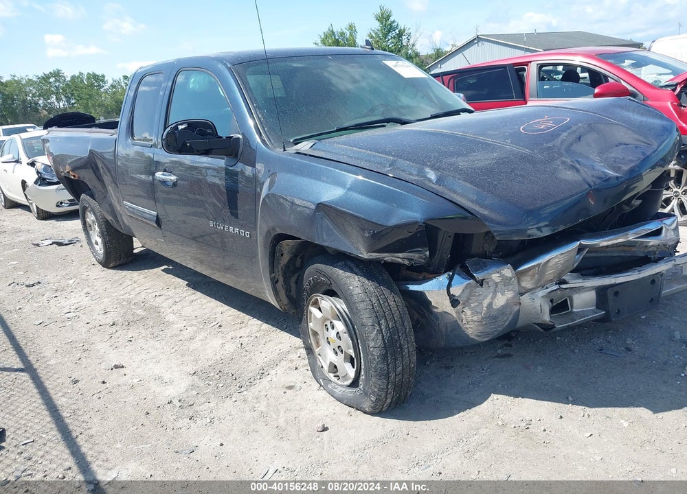 2013 CHEVROLET SILVERADO 1500 LT VIN: 1GCRKSE77DZ211328