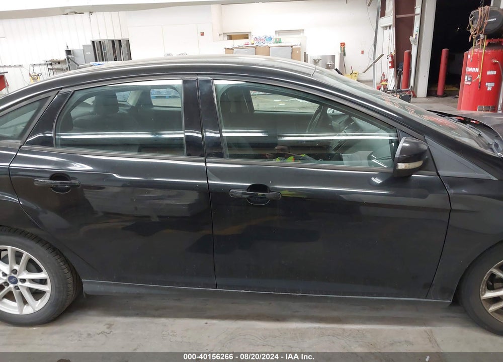 2015 FORD FOCUS SE VIN: 1FADP3F2XFL256392