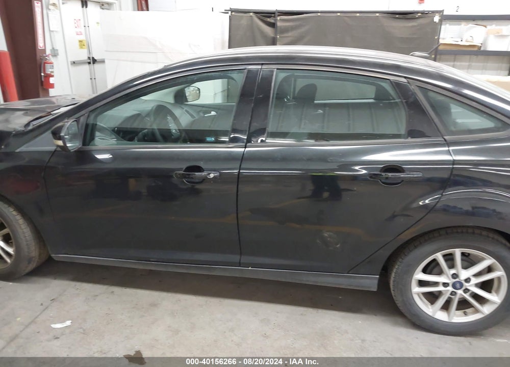 2015 FORD FOCUS SE VIN: 1FADP3F2XFL256392