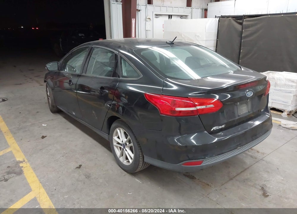 2015 FORD FOCUS SE VIN: 1FADP3F2XFL256392
