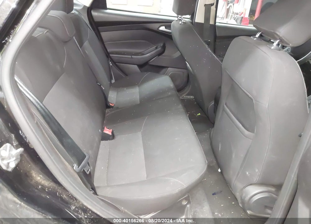 2015 FORD FOCUS SE VIN: 1FADP3F2XFL256392