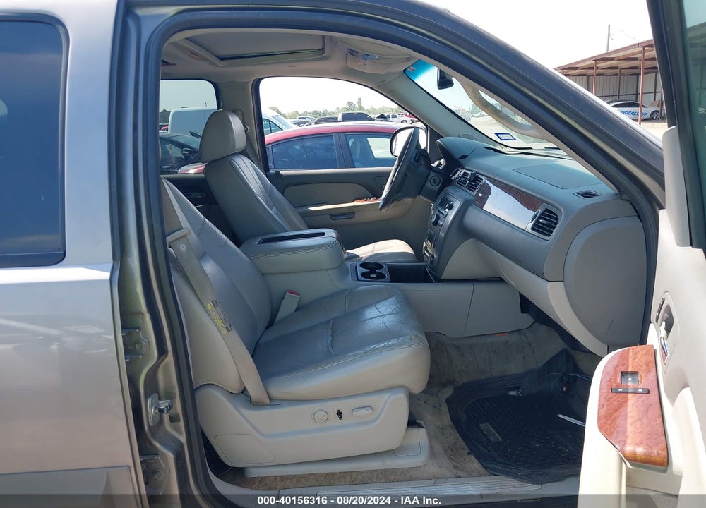2007 GMC YUKON XL 1500 SLT VIN: 1GKFC16JX7R201888