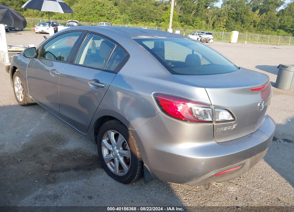 2011 MAZDA 3 I TOURING VIN: JM1BL1VF5B1364897