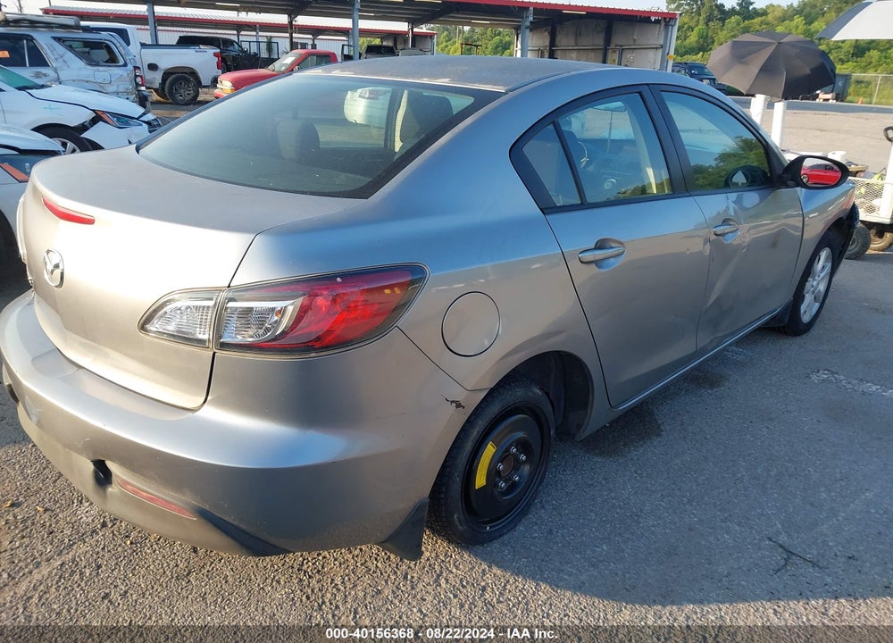 2011 MAZDA 3 I TOURING VIN: JM1BL1VF5B1364897