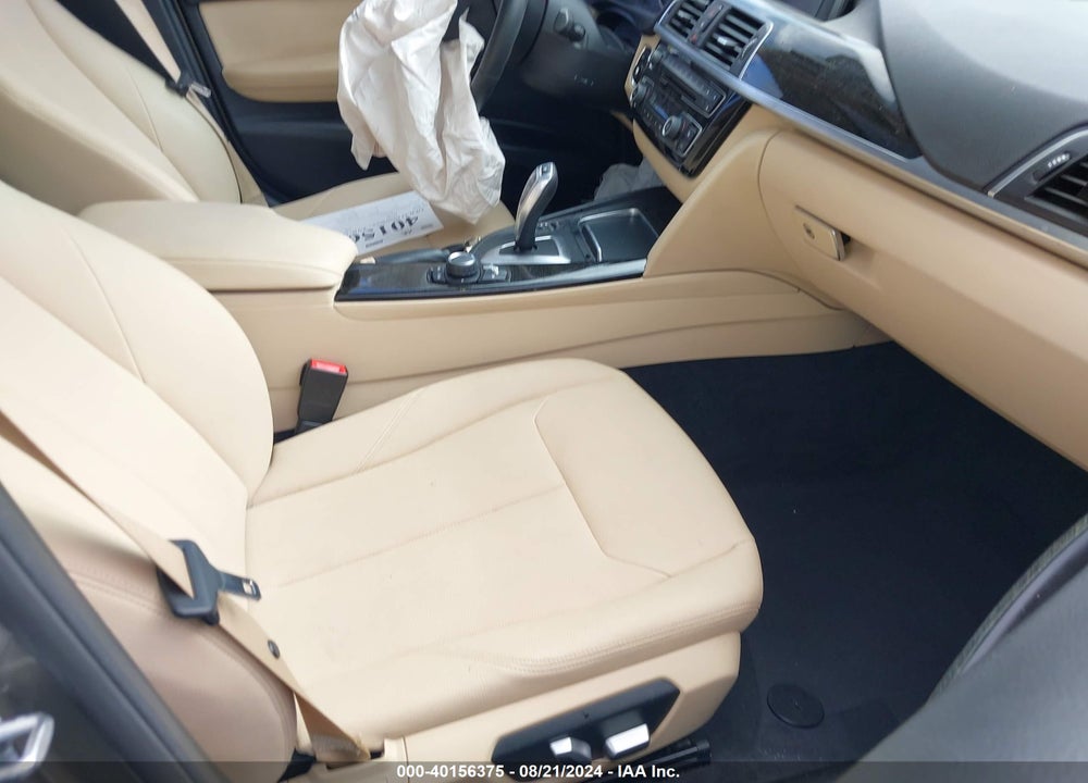 2018 BMW 320I VIN: WBA8E1G53JNU92035