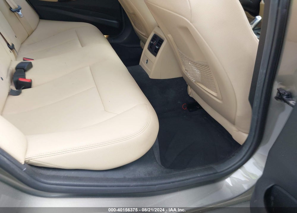 2018 BMW 320I VIN: WBA8E1G53JNU92035