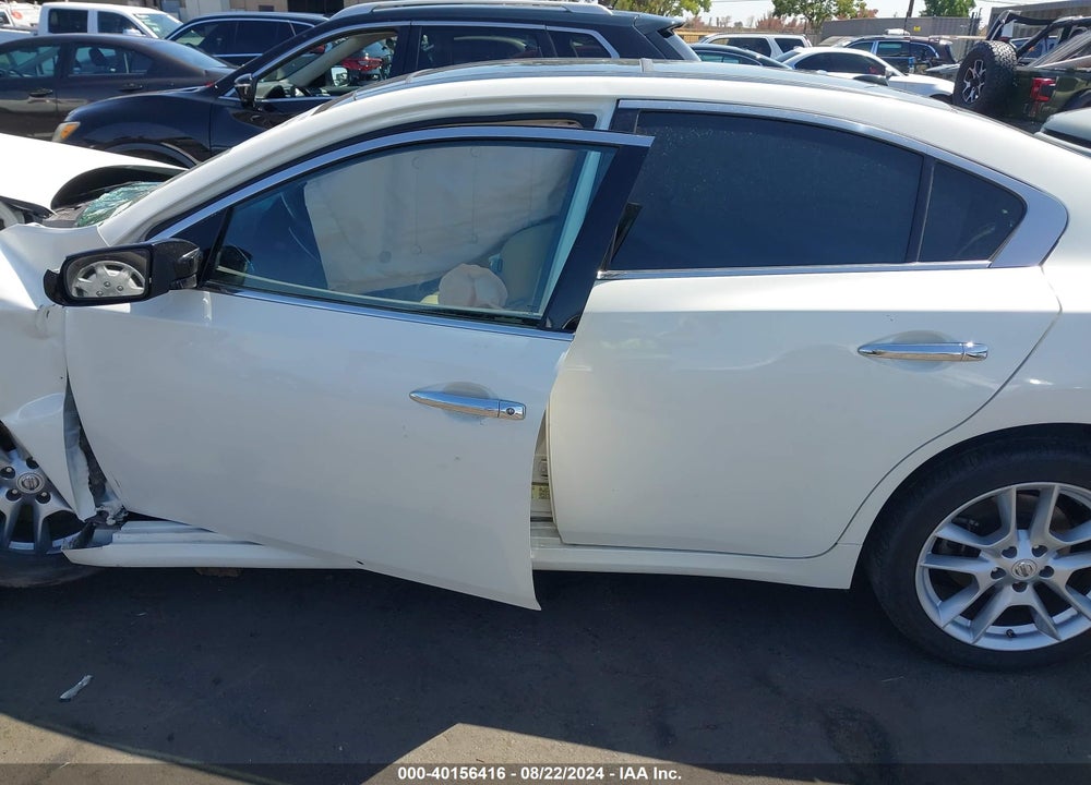2011 NISSAN MAXIMA VIN: 1N4AA5AP0BC805272