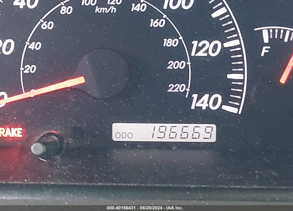2005 TOYOTA CAMRY VIN: 4T1BE32K85U964609
