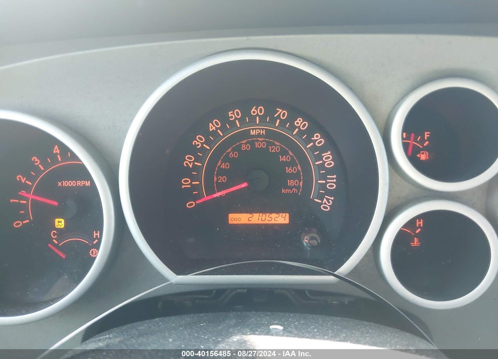 2011 TOYOTA TUNDRA GRADE 5.7L V8 VIN: 5TFEY5F10BX104302