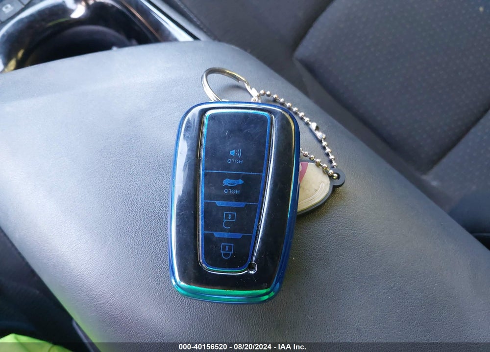 2019 TOYOTA C-HR XLE VIN: JTNKHMBXXK1019392