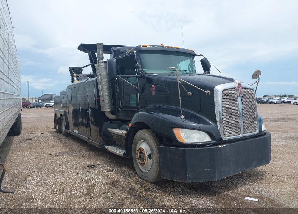 2010 KENWORTH T660 T660 VIN: 3WKAA48XXAF266821