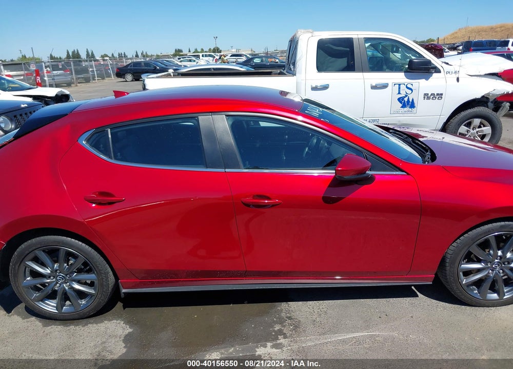 2019 MAZDA 3 PREFERRED PACKAGE VIN: JM1BPAMM3K1139060