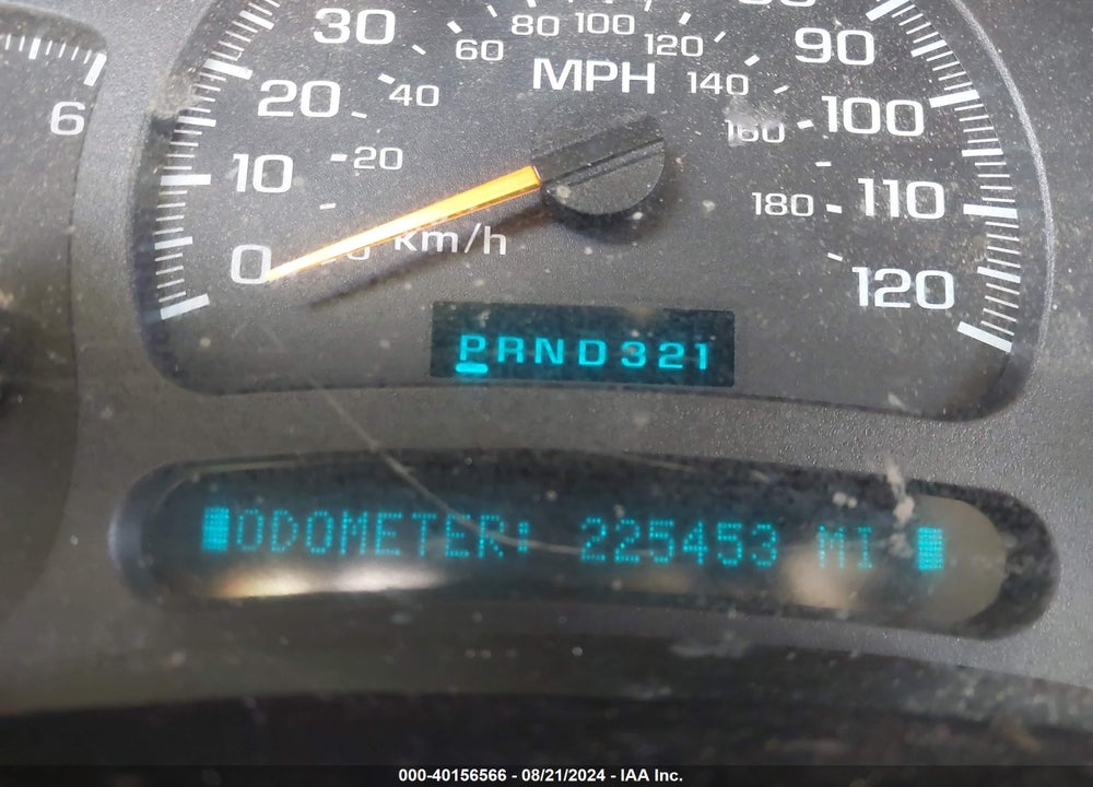2003 CHEVROLET TAHOE LS VIN: 1GNEC13V63J285111