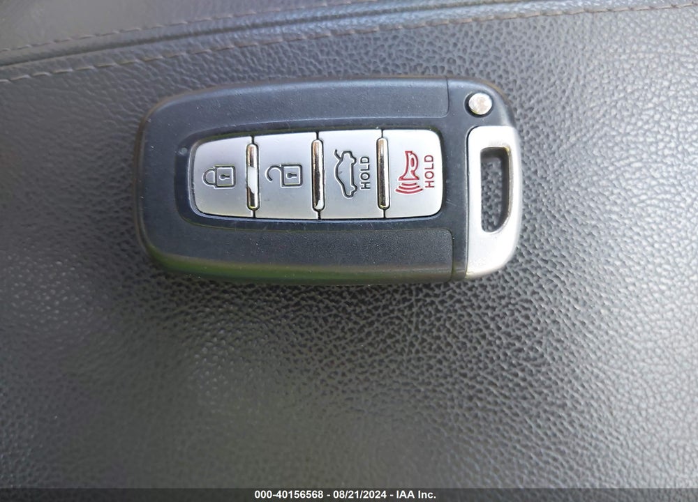2015 HYUNDAI SONATA HYBRID LIMITED VIN: KMHEC4A4XFA136611