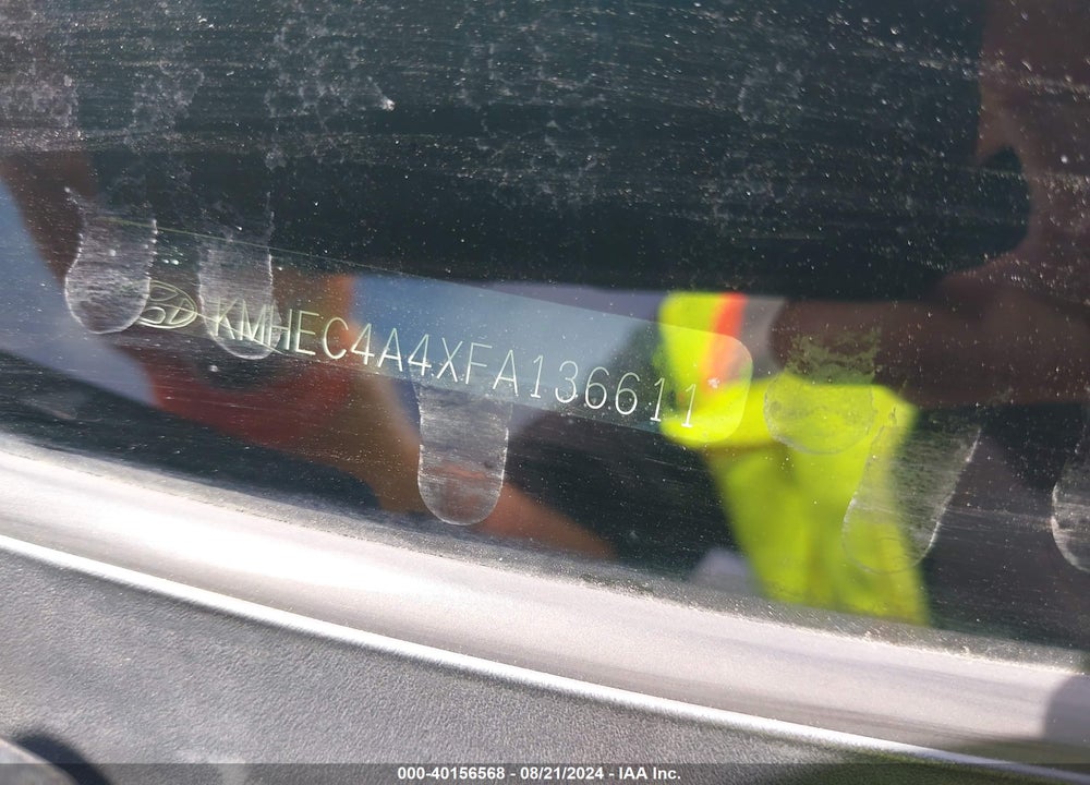 2015 HYUNDAI SONATA HYBRID LIMITED VIN: KMHEC4A4XFA136611