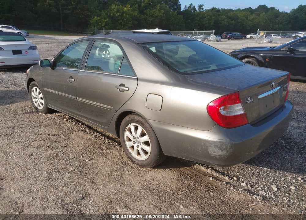 2004 TOYOTA CAMRY XLE VIN: 4T1BE30K94U924122