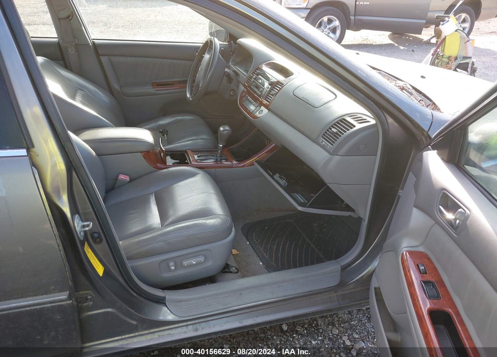 2004 TOYOTA CAMRY XLE VIN: 4T1BE30K94U924122