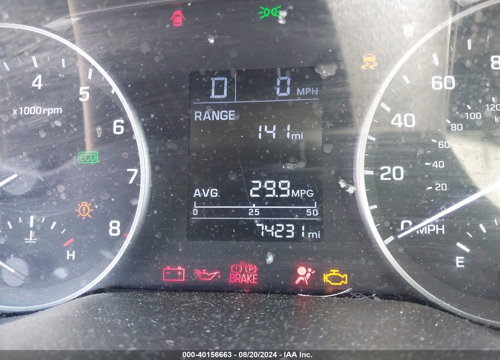 2018 HYUNDAI ELANTRA VIN: 5NPD74LF6JH374315
