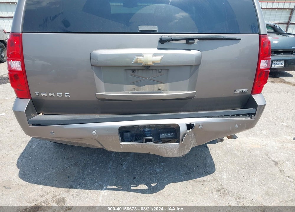2011 CHEVROLET TAHOE LS VIN: 1GNSCAE05BR353760