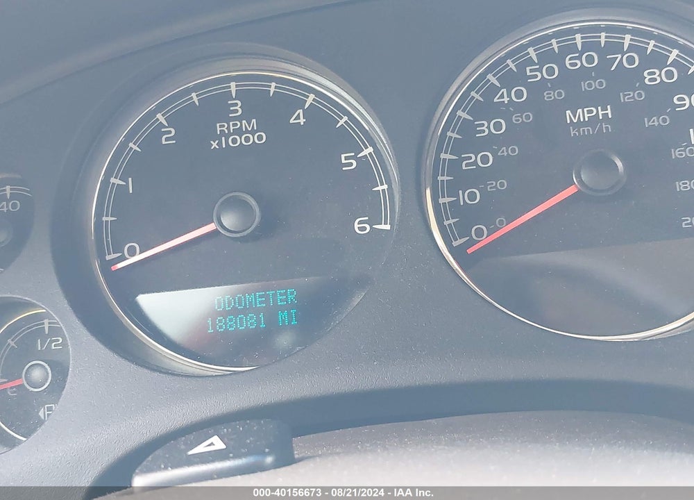 2011 CHEVROLET TAHOE LS VIN: 1GNSCAE05BR353760