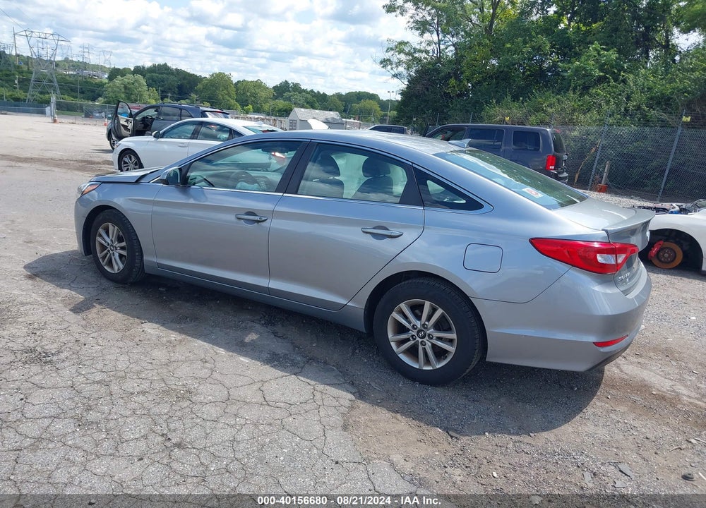 2017 HYUNDAI SONATA VIN: 5NPE24AF7HH594157