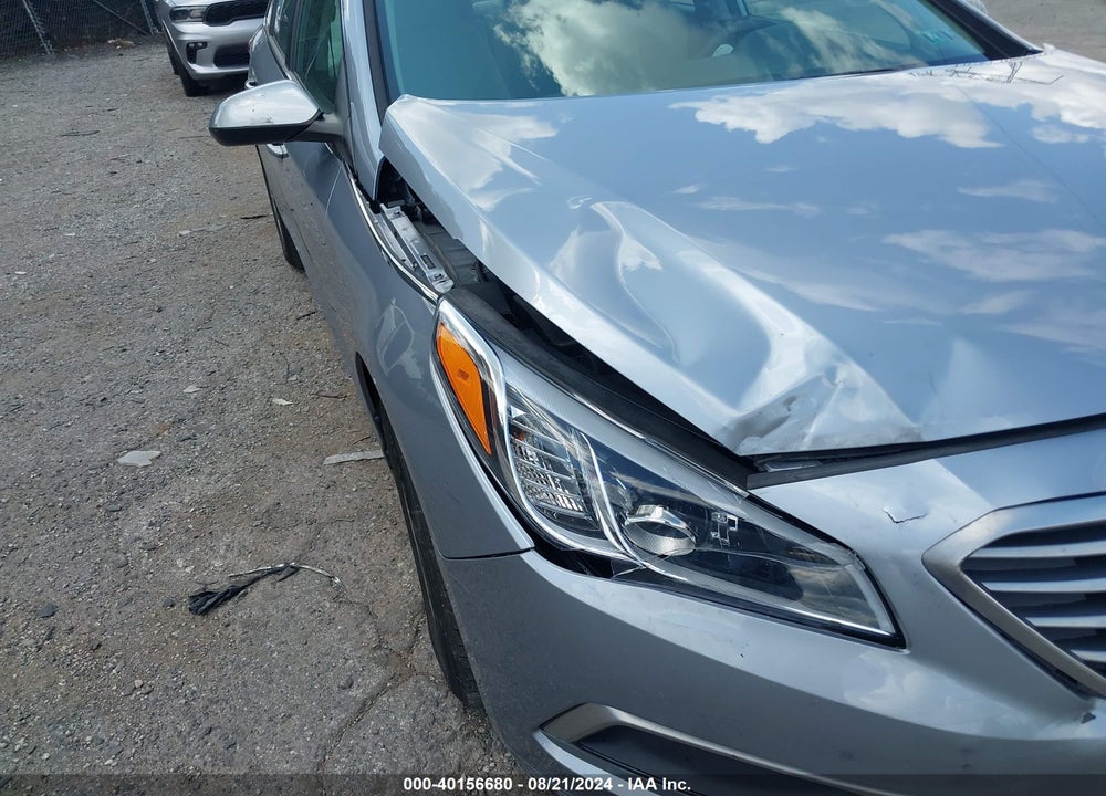 2017 HYUNDAI SONATA VIN: 5NPE24AF7HH594157