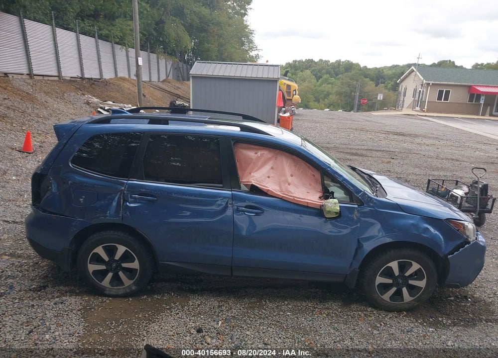 2018 SUBARU FORESTER 2.5I PREMIUM VIN: JF2SJAGC8JH479543